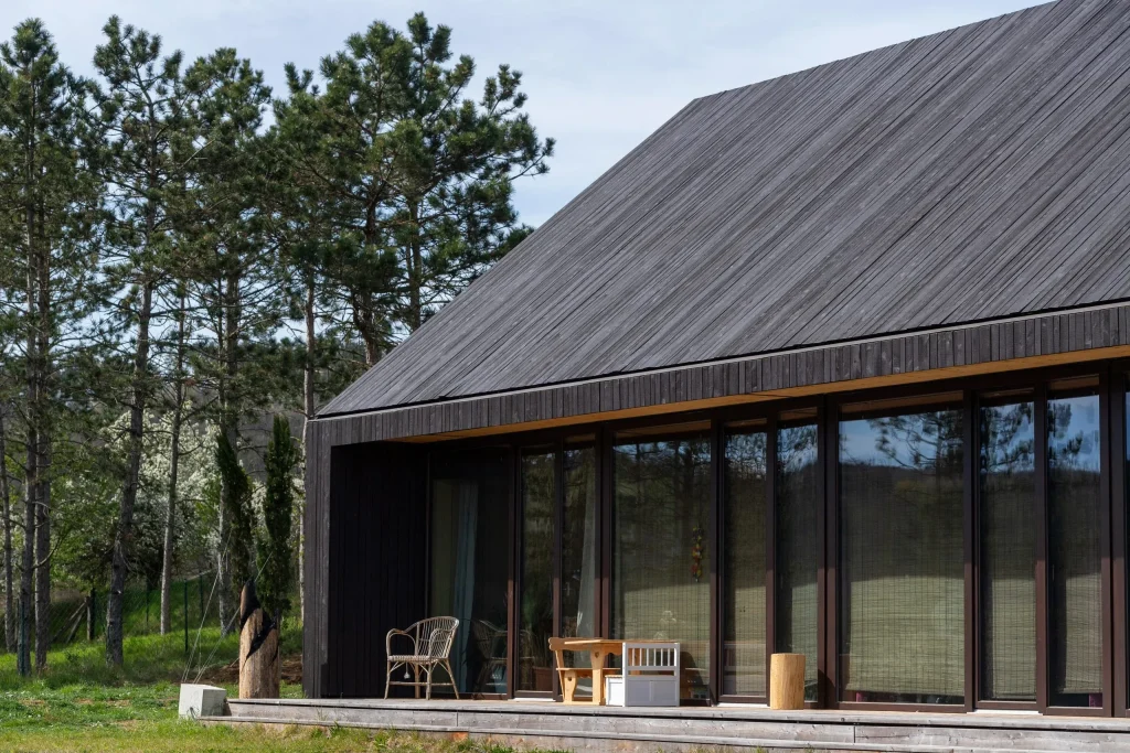 Legno per pavimentazioni rivestimenti e terrazze Black Dahlia