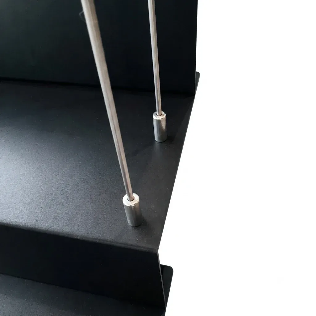 Ringhiera per scale e soppalchi R 10 a correnti verticali