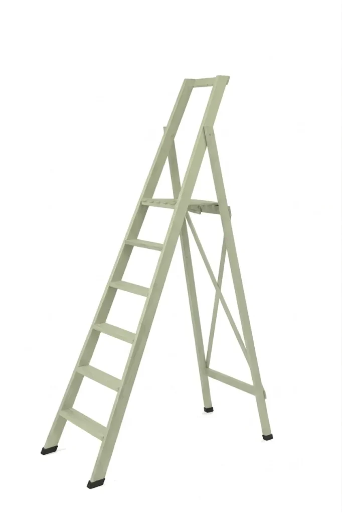 Scale per per la casa HOME in legno 6 gradini finitura H22 laccato Verde salvia