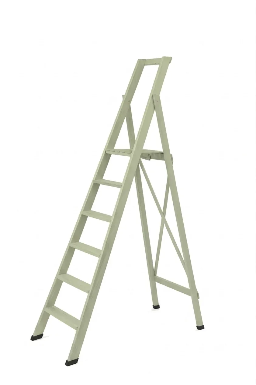 Scale per per la casa HOME in legno 6 gradini finitura H22 laccato Verde salvia